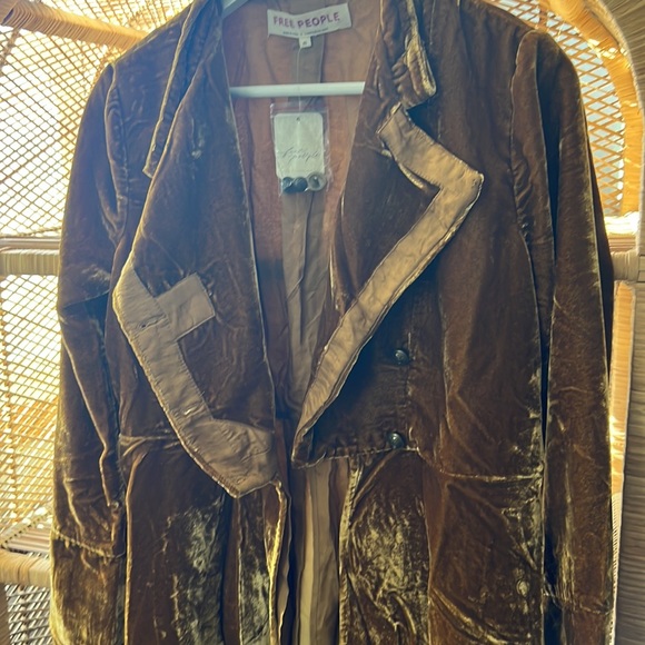 NWT Free People Faye Velvet Jacket - Picture 7 of 11